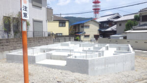 兵庫県川西市住宅基礎工事